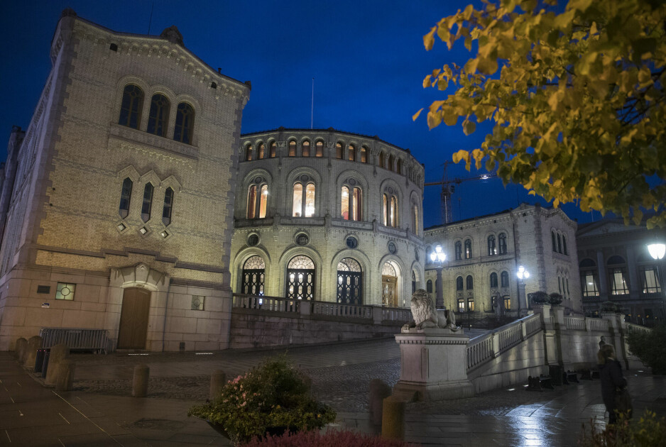Digitaliseringen gjør oss sårbare for dataangrep fra fiendtlige stater og kriminelle. Stortingsrepresentanter har opplevde flere dataangrep.