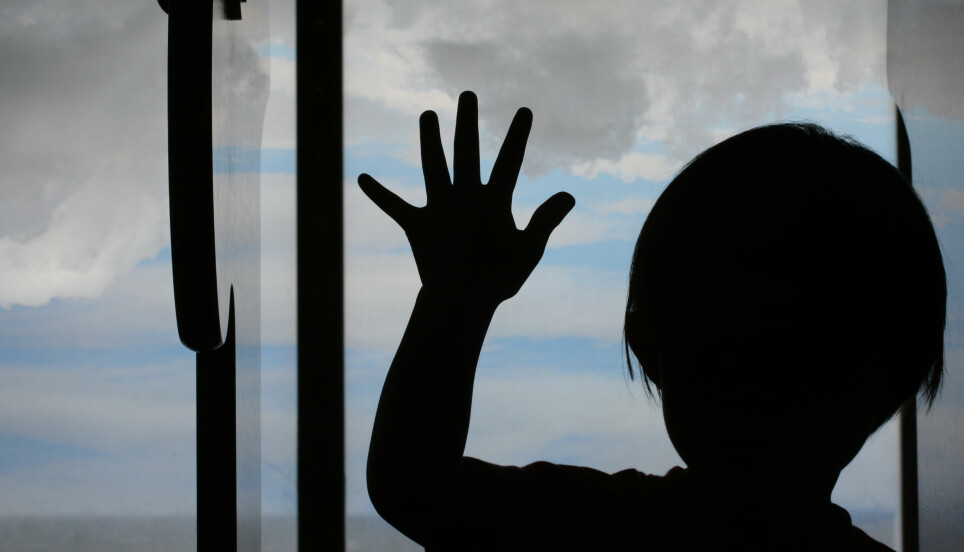 Tidvis beskrives barns opplevelse av vold i hjemmet som å bo i en krigssone, skriver Marit Skivenes.