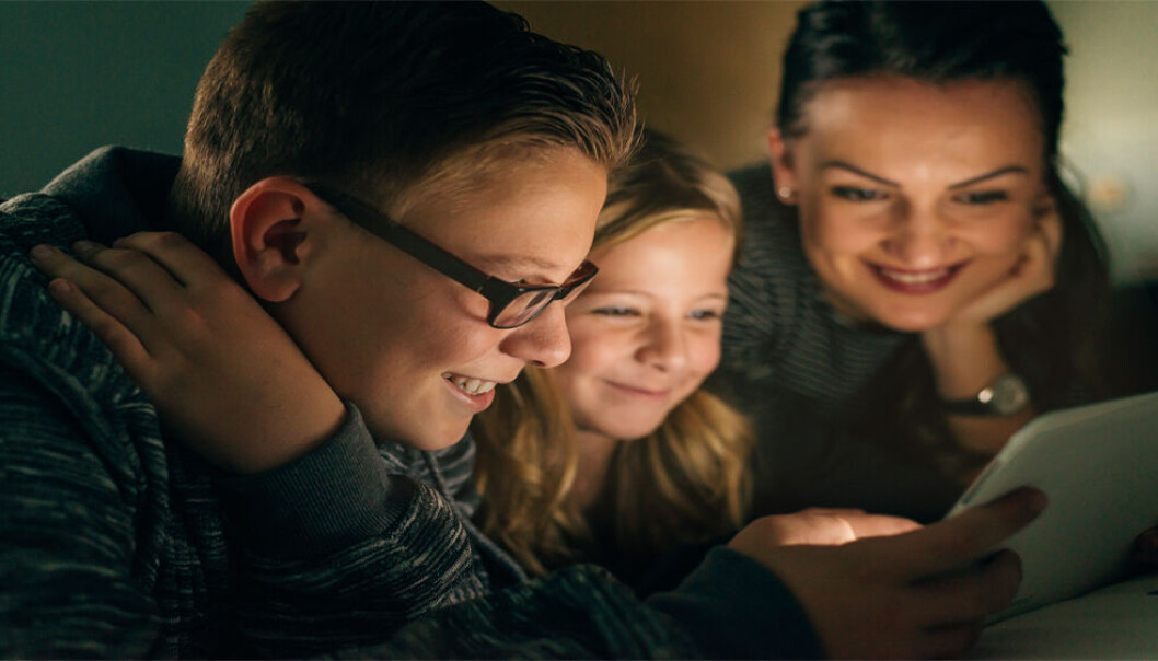 Forskning på barn og unges digitale hverdag handler om mer enn skjermtid. Forskning på barn og unges digitale hverdag handler om mer enn skjermtid.