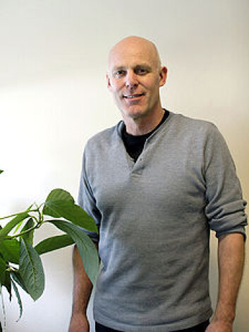 Professor Nikolai Østgaard leder romfysikkgruppen som lager instrumentene som skal ut i rommet. (Foto: Walter N. Wehus) Professor Nikolai Østgaard leder romfysikkgruppen som lager instrumentene som skal ut i rommet. (Foto: Walter N. Wehus)