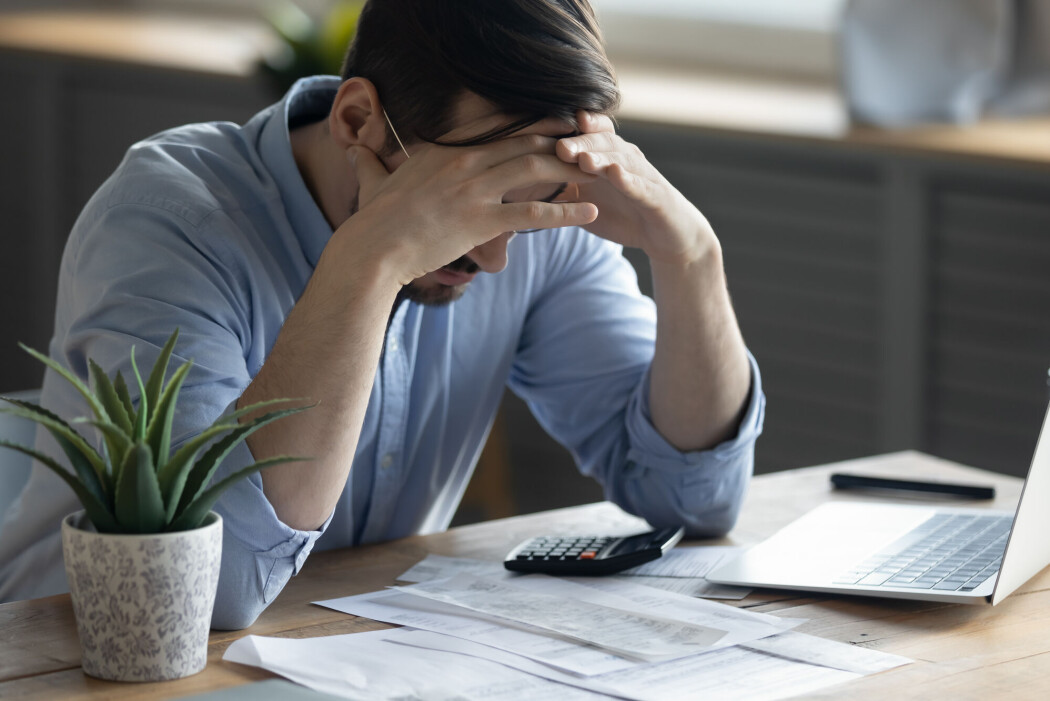Særlig forbrukslån og kredittkortgjeld kan bidra til å øke folks psykiske helseproblemer. Det samme kan misligholdte boliglån. Særlig forbrukslån og kredittkortgjeld kan bidra til å øke folks psykiske helseproblemer. Det samme kan misligholdte boliglån.