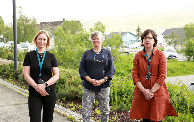 From left: E-health Research’s coordinator for the WHO collaboration Lene Lundberg, professor and MD Gro Berntsen and senior adviser Karianne F. Lind. From left: E-health Research’s coordinator for the WHO collaboration Lene Lundberg, professor and MD Gro Berntsen and senior adviser Karianne F. Lind.