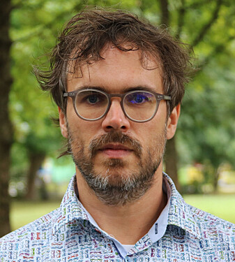 Sebastian Watzl combines insights from neuroscience and philosophy to investigate norms for attention. Sebastian Watzl combines insights from neuroscience and philosophy to investigate norms for attention.