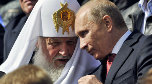 Putin holder på makten ved å lene seg på tradisjonelle russiske verdier Putin holder på makten ved å lene seg på tradisjonelle russiske verdier