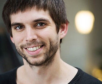 –Vi finner at et lite økonomisk insentiv kan øke vaksinasjonsgraden, sier Pol Campos-Mercade, postdoktor i økonomi ved Universitetet i København. –Vi finner at et lite økonomisk insentiv kan øke vaksinasjonsgraden, sier Pol Campos-Mercade, postdoktor i økonomi ved Universitetet i København.