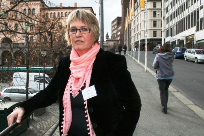 Avdelingsdirektør Ida Lønne i NOKUT mener at universiteter og høyskoler må reagerer mot søkere som leverer falske vitnemål. (Foto: Asle Rønning)