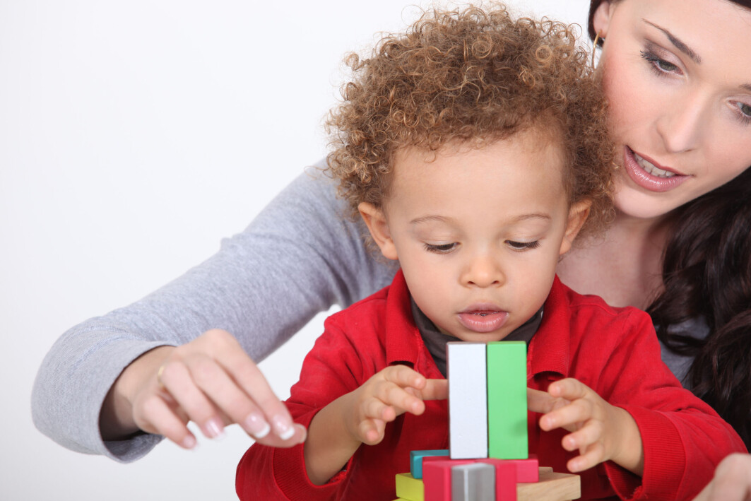 − Barns tidlige interaksjon og samspill med foreldrene er viktig for deres evne til å forme trygge og gode relasjoner, sier Monica Dalen. − Barns tidlige interaksjon og samspill med foreldrene er viktig for deres evne til å forme trygge og gode relasjoner, sier Monica Dalen.