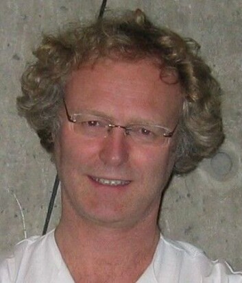 Parkinson er trolig ikke én sykdom, men mange, mener professor Espen Dietrichs ved Nevrologisk avdeling på Rikshospitalet. (Foto: Legeforeningen) Parkinson er trolig ikke én sykdom, men mange, mener professor Espen Dietrichs ved Nevrologisk avdeling på Rikshospitalet. (Foto: Legeforeningen)
