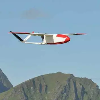 Ubemannet småfly som nylig har lettet fra Andøya Rakettskytefelt. (Foto: Kjell-Sture Johansen, Norut)