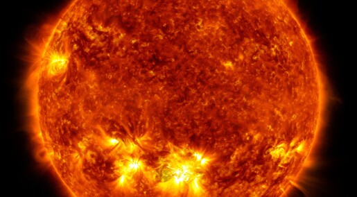 Enorm eksplosjon på sola: På lørdag kan det bli nordlys helt ned til Tyskland