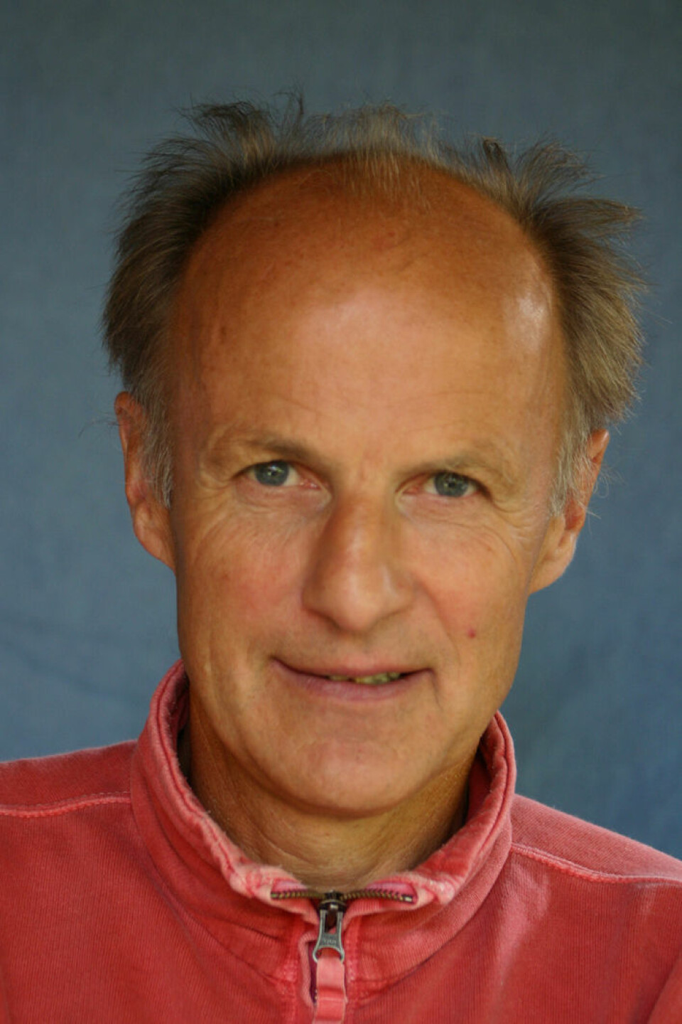 Håkon Lorentzen har sett på frivilligsentralene mellom stat, kommune og sivilsamfunn.
