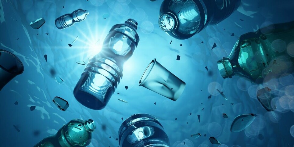 Forskere undersøkte 24 vanlige plastprodukter over ti dager for å se om de lekket kjemiske stoffer ut i vann under naturlige forhold.