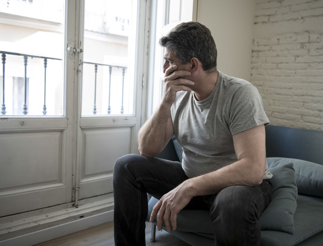 – Fallet i status kan oppleves som sterkere etter ankomsten til Norge for menn fra Midtøsten som blir gående uten arbeid og med lite penger, sier forsker Alexander Nissen. – Fallet i status kan oppleves som sterkere etter ankomsten til Norge for menn fra Midtøsten som blir gående uten arbeid og med lite penger, sier forsker Alexander Nissen.