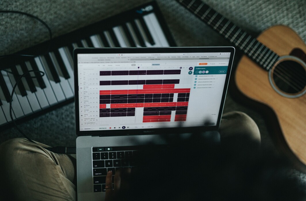 Musikk uten rytmen og lengden som Spotifys algoritmer plukker ut, forblir usynlig. Musikk uten rytmen og lengden som Spotifys algoritmer plukker ut, forblir usynlig.
