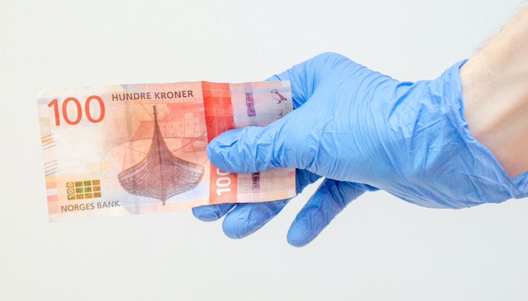 Papirpengene kom for 700 år siden. Papirpengene kom for 700 år siden.