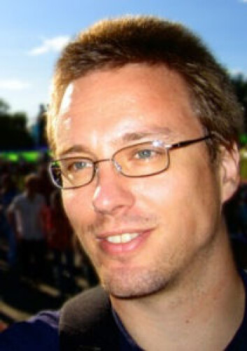 "Øistein Haugsten Holen ved Center for Ecological and Evolutionary Synthesis (CEES), UiO. Foto: CEES." "Øistein Haugsten Holen ved Center for Ecological and Evolutionary Synthesis (CEES), UiO. Foto: CEES."