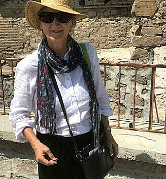 Professor Lise Bender Jørgensen er spesialist på arkeologiske tekstiler. Professor Lise Bender Jørgensen er spesialist på arkeologiske tekstiler.