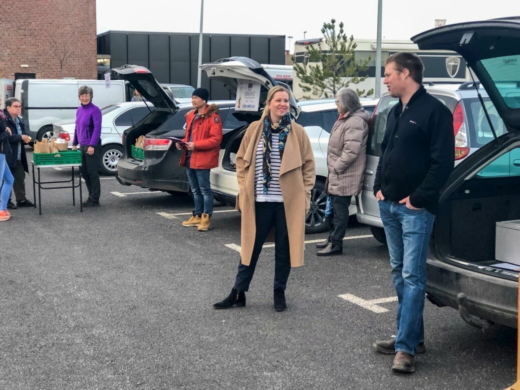 Over 700.000 handler lokal mat fra rundt 100 REKO-ringer rundt i hele landet. Over 700.000 handler lokal mat fra rundt 100 REKO-ringer rundt i hele landet.