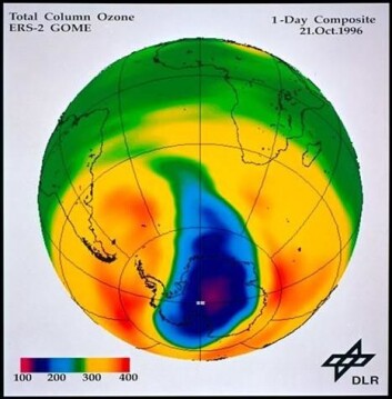 Slik så det ut i 1996. Et dypt ozonhull ved Sydpolen ble registrert av ESA-satellitten ERS-2. Slik så det ut i 1996. Et dypt ozonhull ved Sydpolen ble registrert av ESA-satellitten ERS-2.