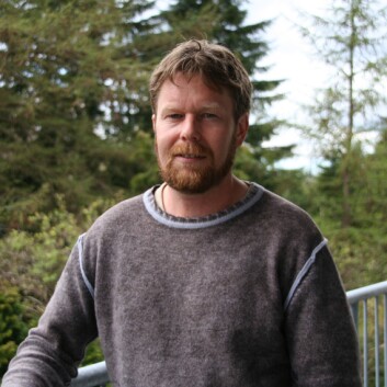Det er ingen tvil om at isen i Arktis blir tynnere, sier førsteamanuensisAsgeir Sorteberg. (Foto: Jill Johannessen, BCCR) Det er ingen tvil om at isen i Arktis blir tynnere, sier førsteamanuensisAsgeir Sorteberg. (Foto: Jill Johannessen, BCCR)