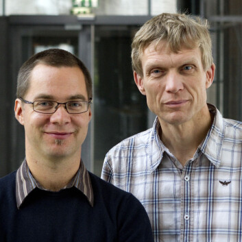 Gustav Vaaje-Kolstad (t.v.) og Vincent Eijsink. (Foto: Håkon Sparre, UMB) Gustav Vaaje-Kolstad (t.v.) og Vincent Eijsink. (Foto: Håkon Sparre, UMB)