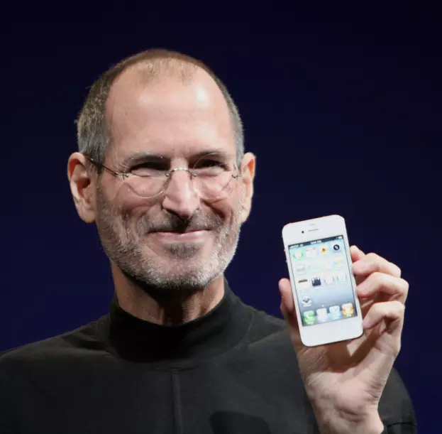 Da Steve Jobs startet selskapet Apple hadde han en god idé. Han trengte pengehjelp for å kunne starte.