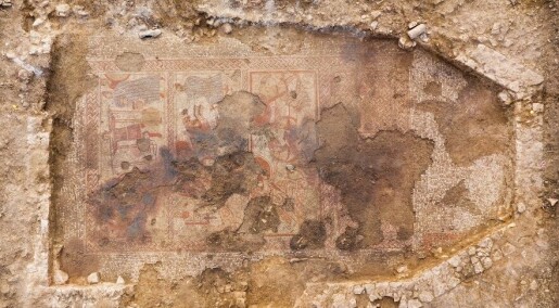 Romersk mosaikk gravd frem på jorde i England