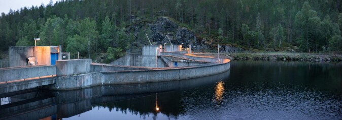 Kraftverket Mykstufoss ved Drammenselva har inngått avtale med Bergans om å pløye like mye vannkraft inn i strømnettet som Bergans tar ut. Kraftverket Mykstufoss ved Drammenselva har inngått avtale med Bergans om å pløye like mye vannkraft inn i strømnettet som Bergans tar ut.