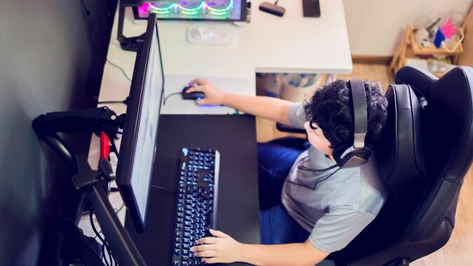 Gaming, along with sitting still, can be positive for 'well-being' and for mental health, wich may be new to many.