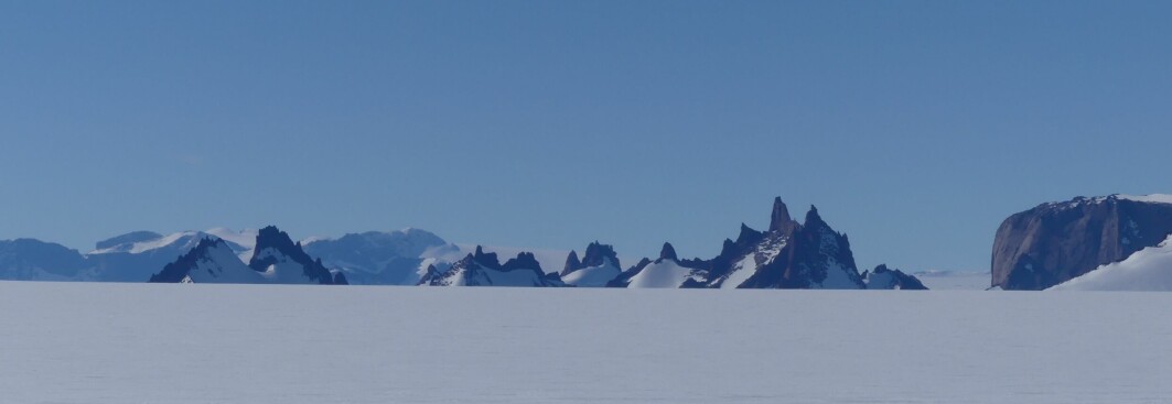 Den evige Skigarden er et av fjellene vi håper å få kartlagt på denne ekspedisjonen.