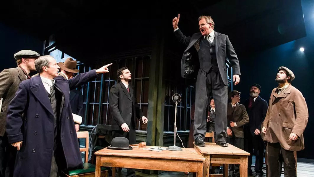 The Ibsen play An Enemy of the People is designed in a way that makes it well suited to initiate discussions about democracy in the context where it is performed. Here is the popular actor Hugh Bonneville in the role of Dr. Stockmann in a production at The Chichester Festival Theater in 2016.
