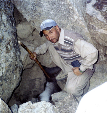 "Inspeksjon av en baby-bre i Baltistan" "Inspeksjon av en baby-bre i Baltistan"