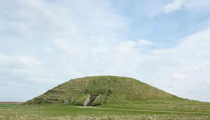 Maeshowe ligger på Orknøyene og er et gravkammer fra steinalderen. Der har forskere funnet runer som fortsatt er et mysterium.