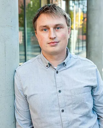 – Tallene våre tyder på at for å øke graden av vaksinering, kan det være hensiktsmessig å målrette tiltak etter landbakgrunn. Ikke om folk er født i utlandet, sier Kristian Bandlien Kraft. – Tallene våre tyder på at for å øke graden av vaksinering, kan det være hensiktsmessig å målrette tiltak etter landbakgrunn. Ikke om folk er født i utlandet, sier Kristian Bandlien Kraft.