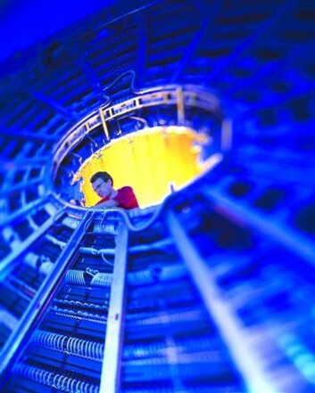 Forskere fra 30 land har samarbeidet om å bygge ALICE. Også norske forskere er med. (Foto: CERN/ALICE) Forskere fra 30 land har samarbeidet om å bygge ALICE. Også norske forskere er med. (Foto: CERN/ALICE)