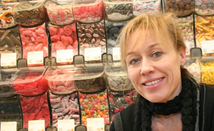Annechen Bahr Bugge forsker på ungdoms mat- og spisevaner, og er bevisst på hva hun selv spiser. (Foto: Andreas R. Graven) Annechen Bahr Bugge forsker på ungdoms mat- og spisevaner, og er bevisst på hva hun selv spiser. (Foto: Andreas R. Graven)