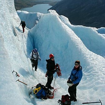 Friluftsliv skal gjerne være litt barskt. Her fra Jostedalsbreen i godt vær. Friluftsliv skal gjerne være litt barskt. Her fra Jostedalsbreen i godt vær.