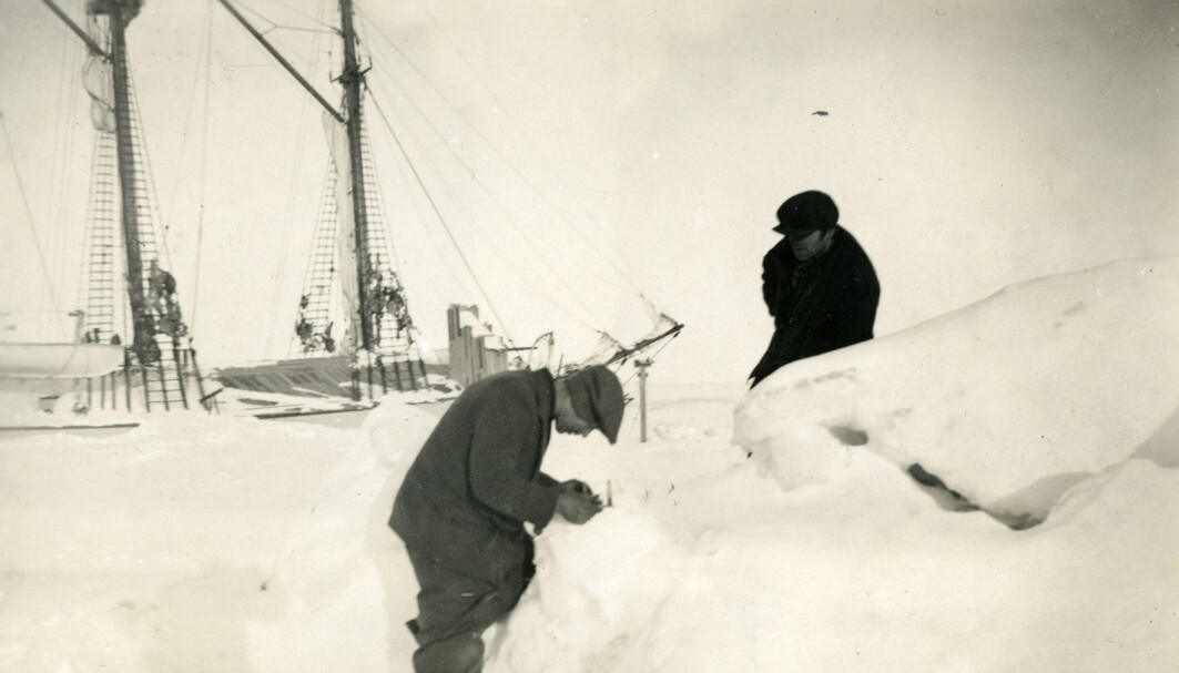 En standhaftig vitenskapshelt. Den senere verdensberømte havforskeren Harald Ulrik Sverdrup la grunnlaget for sin karriere ombord på «Maud» (1918–25). Sverdrup var direktør på Norsk Polarinstitutt fra 1948 til han døde i 1957. Foto: Norsk Polarinstitutt En standhaftig vitenskapshelt. Den senere verdensberømte havforskeren Harald Ulrik Sverdrup la grunnlaget for sin karriere ombord på «Maud» (1918–25). Sverdrup var direktør på Norsk Polarinstitutt fra 1948 til han døde i 1957. Foto: Norsk Polarinstitutt