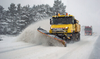Bruk heller veimidler på måking framfor mer snøskredsikring, råder forskere. (Foto: Shutterstock) Bruk heller veimidler på måking framfor mer snøskredsikring, råder forskere. (Foto: Shutterstock)