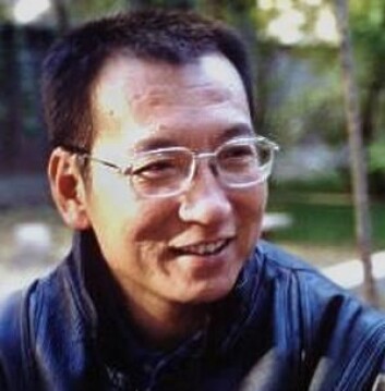 "Vinneren av årets Nobels fredspris, Liu Xiaobo, sitter fengslet i Kina for undergravende virksomhet mot landets myndigheter. (Foto: VOA/Wikimedia Commons)" "Vinneren av årets Nobels fredspris, Liu Xiaobo, sitter fengslet i Kina for undergravende virksomhet mot landets myndigheter. (Foto: VOA/Wikimedia Commons)"
