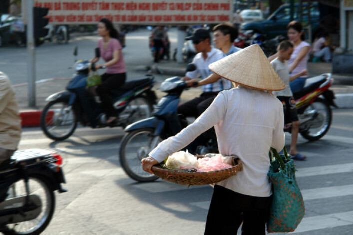 Livstilssykdommer er nå den største trusselen mot folkehelsa, også i mange fattige land. Bilde fra Hanoi, Vietnam. (Foto: iStockphoto) Livstilssykdommer er nå den største trusselen mot folkehelsa, også i mange fattige land. Bilde fra Hanoi, Vietnam. (Foto: iStockphoto)