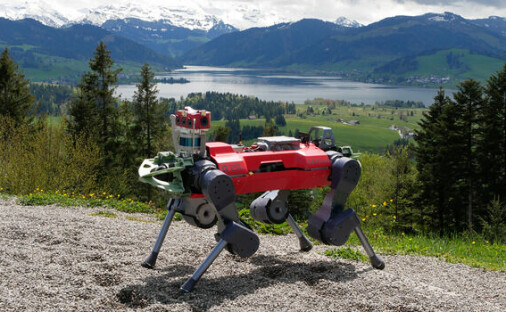 Denne roboten kan klatre i fjell som er for farlige for mennesker