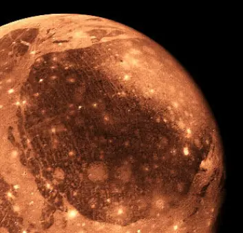 "Ganymede, Jupiters største måne. (Foto NASA)" "Ganymede, Jupiters største måne. (Foto NASA)"