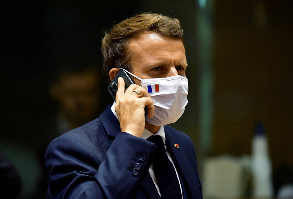 Franske medier skrev i 2019 om at Frankrikes president Emmanuel Macron og 15 andre regjeringsmedlemmer muligens var utsatt for dataspionasje. Bildet viser Macron i 2020.