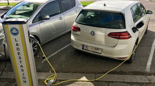 Brukte elbilbatterier kan gi strøm på hytta Brukte elbilbatterier kan gi strøm på hytta