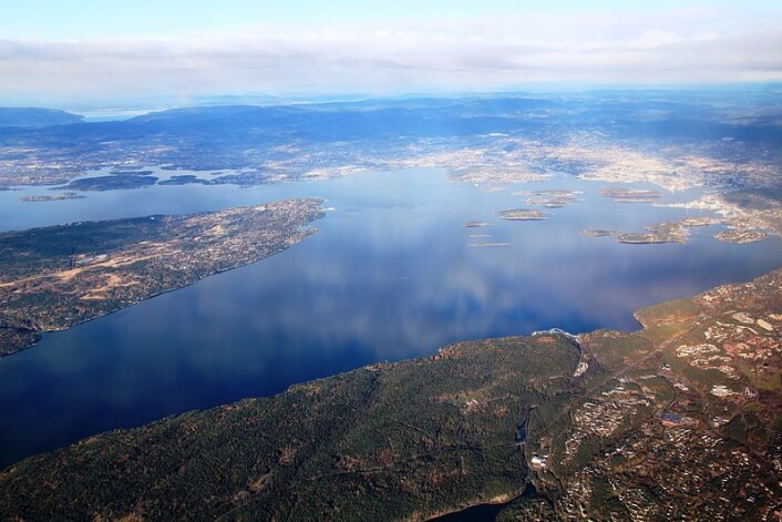 Flyfoto av indre Oslofjord, med Nesodden til høyre. (Foto: Wikimedia Commons) Flyfoto av indre Oslofjord, med Nesodden til høyre. (Foto: Wikimedia Commons)