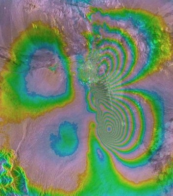 "Figur 3: Forflytning målt ved hjelp av radar-interferometri." "Figur 3: Forflytning målt ved hjelp av radar-interferometri."