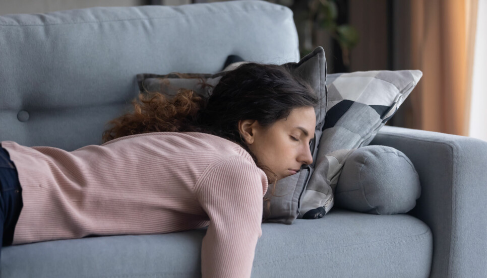Er du mye trøtt og sliten? Et av symptomene på cøliaki er nettopp trøtthet. Mange får nemlig dårlig opptak av vitaminer, kalsium og jern av sykdommen. De fleste har faktisk ikke vondt i magen.