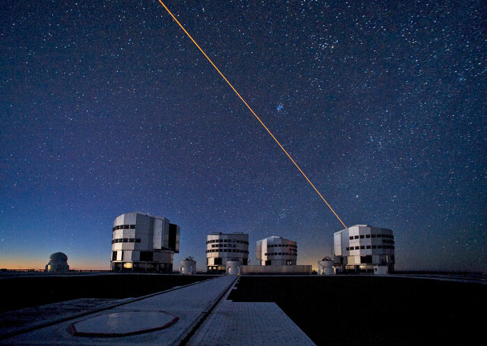 Il nuovo pianeta è stato scoperto dal Very Large Telescope dell'ESO. Il nuovo pianeta è stato scoperto dal Very Large Telescope dell'ESO.