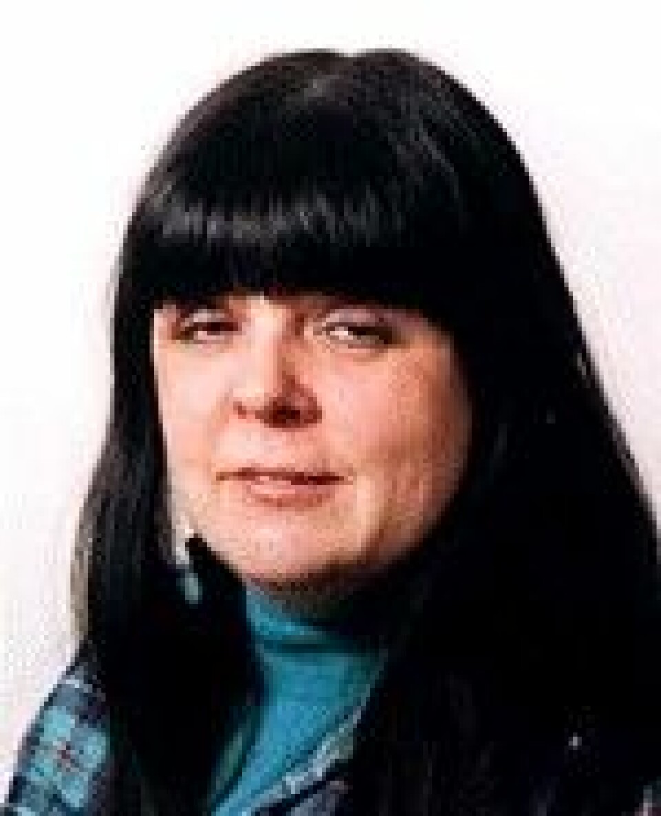 ' Lynne Macaskie'
